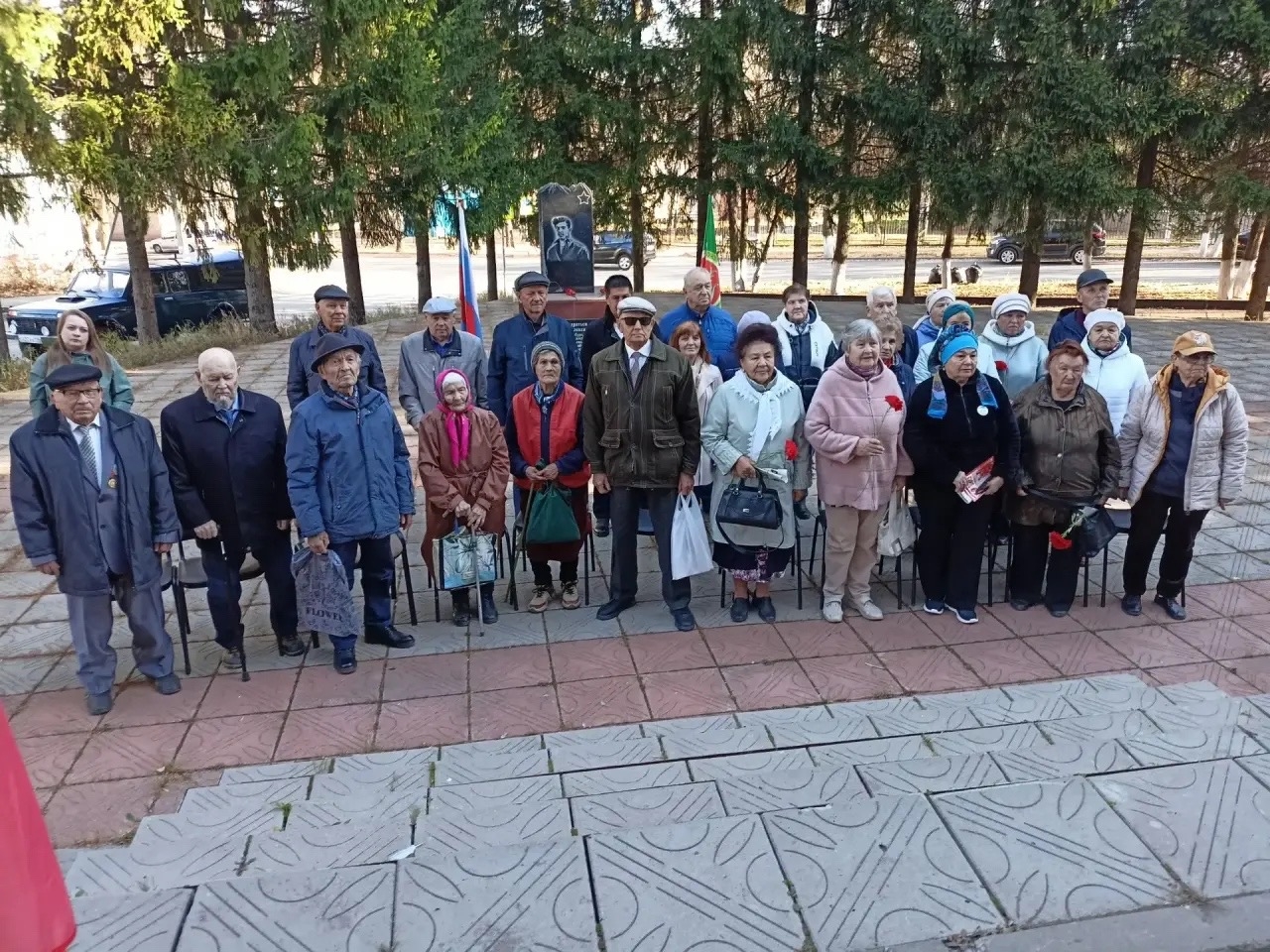 Лениногорские коммунисты отметили 108-ю годовщину образования ВЛКСМ